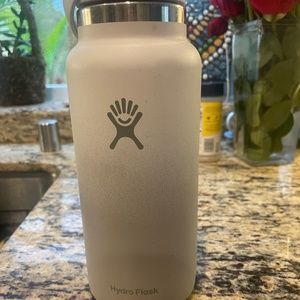 32 oz Hydroflask